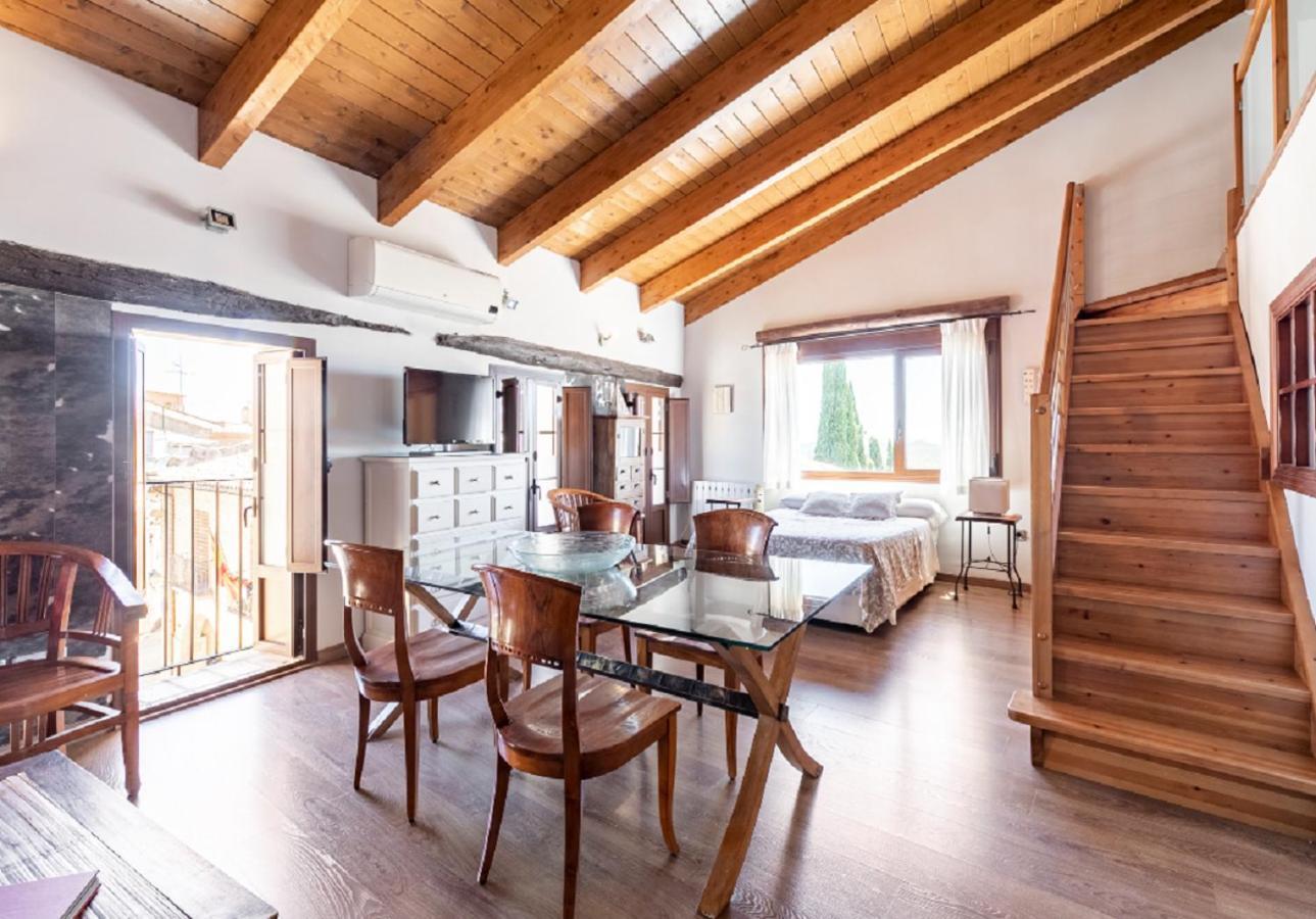 Apartamentos Vino Tinto Y Restaurante Tomate Rosa Adahuesca ภายนอก รูปภาพ